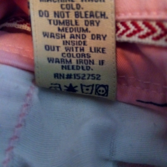 Hudson & Barrow 36 Men's Swordfish Shorts Salmon - Picture 3 of 5